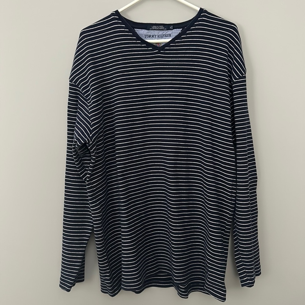 Vintage Tommy Hilfiger Ribbed Thick Navy Blue Striped Long Sleeve in Size XL